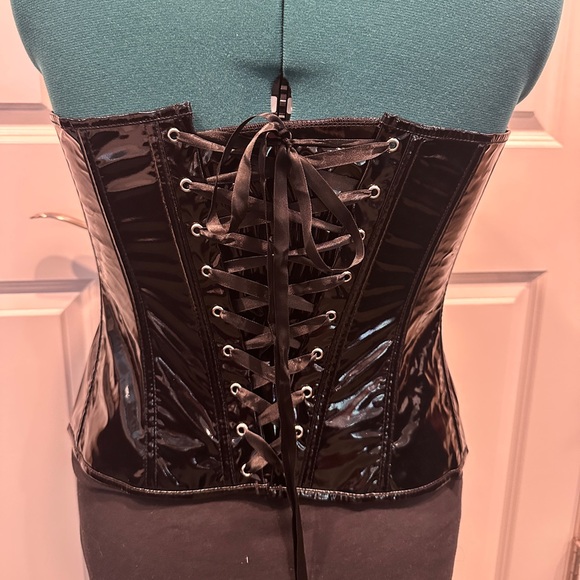 PVC Overbust Corset, size XXL, NWT - Picture 3 of 4